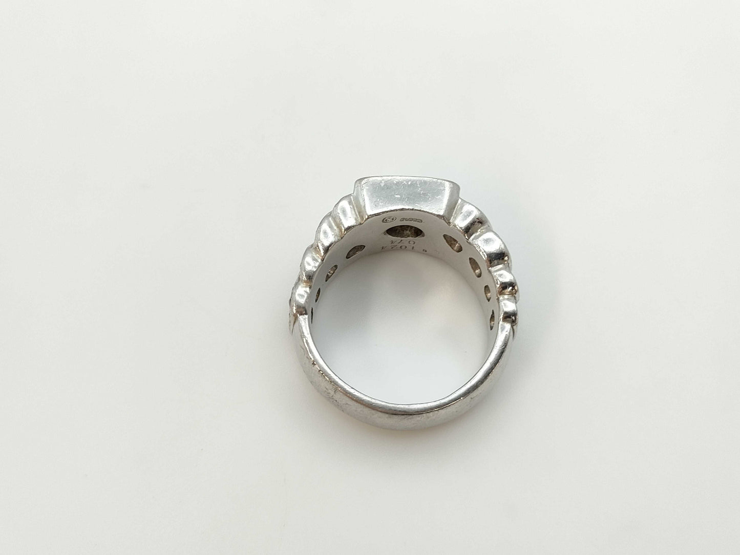 D1.024/0.74ct PT900 37.9g Ring