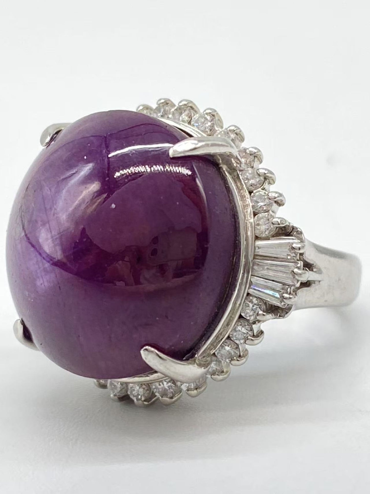 Purple Star Sapphire 39.66ct D0.2ct Pt900 20.0g Ring