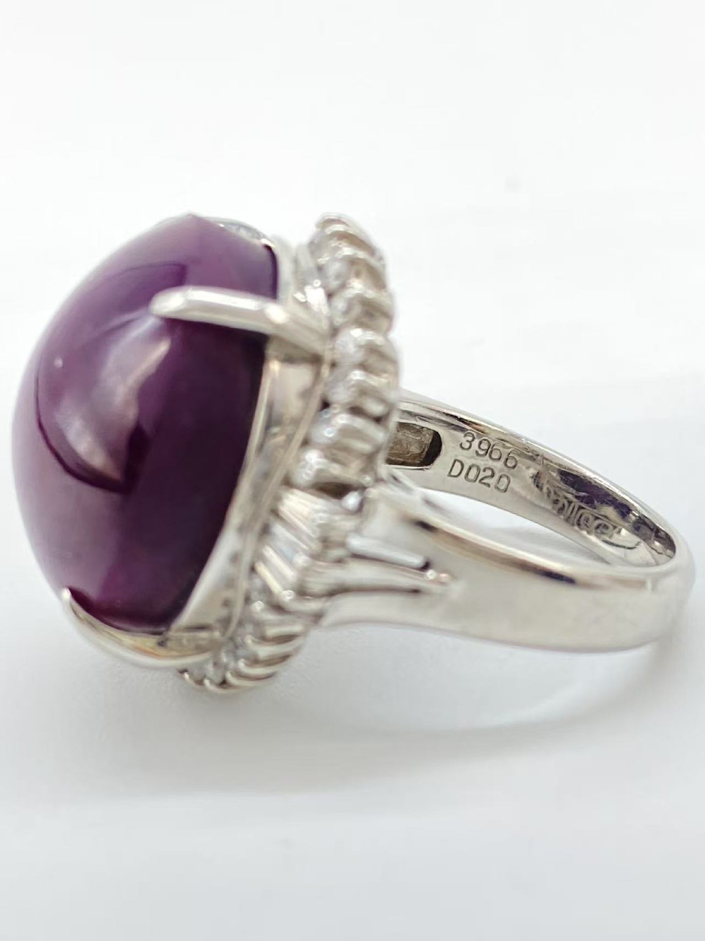 Purple Star Sapphire 39.66ct D0.2ct Pt900 20.0g Ring