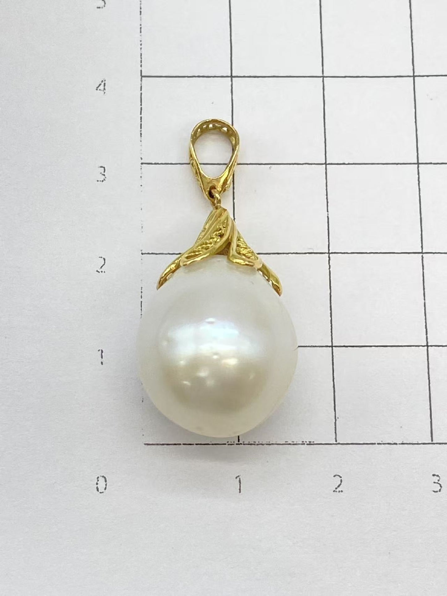 Pearl 16.0mm K18 8.0g Pendant Top