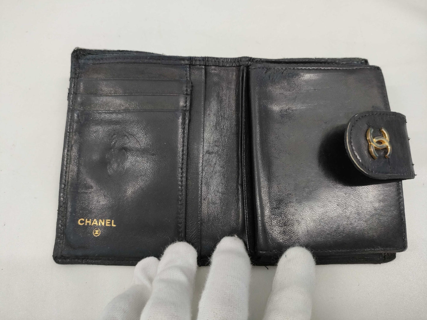 CHANEL Bicolor Lambskin Bifold Wallet