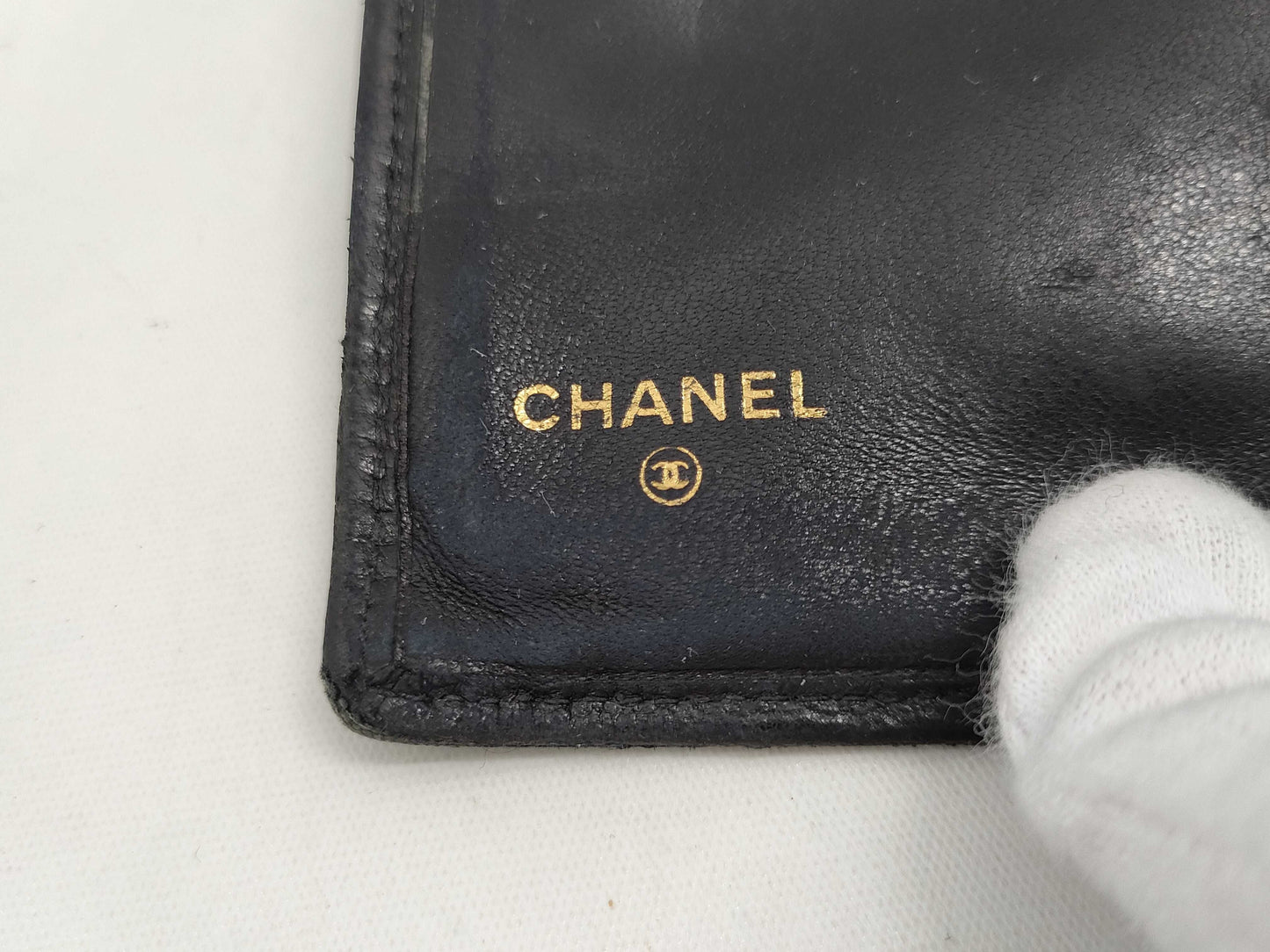CHANEL Bicolor Lambskin Bifold Wallet