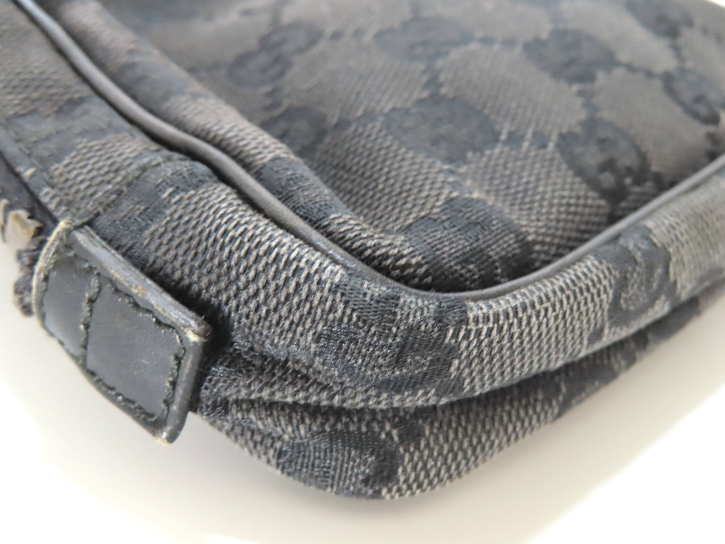 GUCCI GG Canvas Pouch 106647 1705 Black