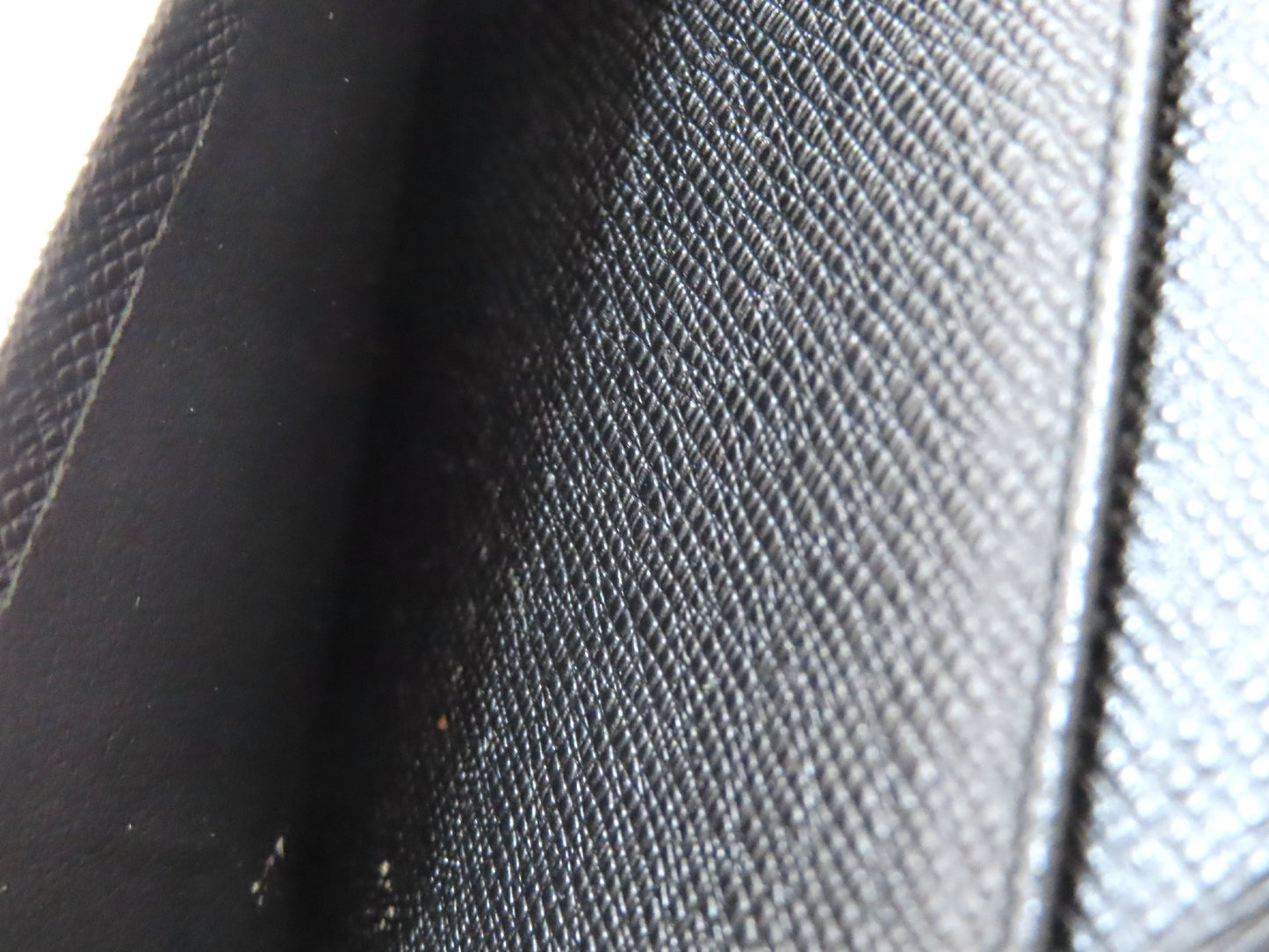 LOUIS VUITTON Epi LV Epi Porte Carte Credit Wallet M63212 Serial Number Unknown