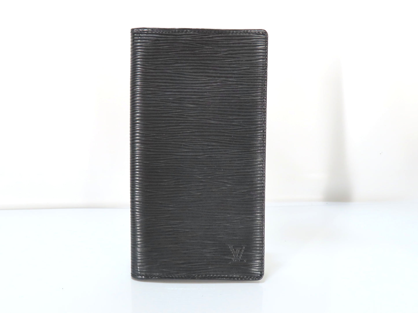 LOUIS VUITTON Epi LV Epi Porte Carte Credit Wallet M63212 Serial Number Unknown