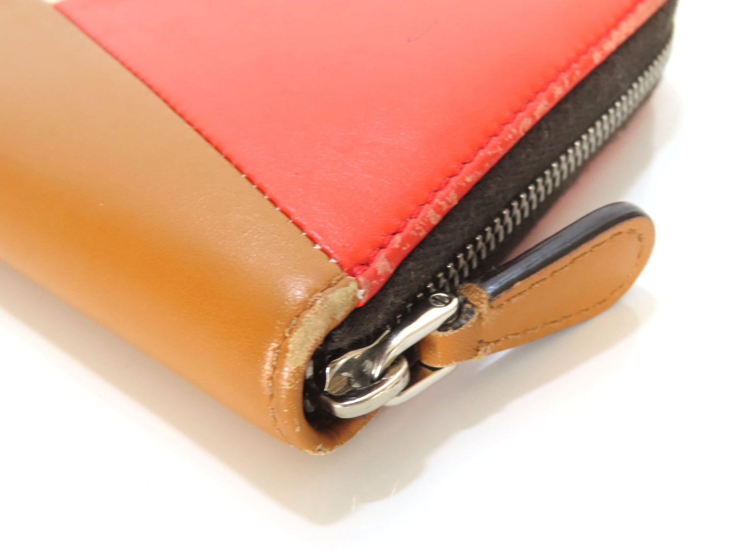 BALLY Leather Round Zip Long Wallet Brown x White x Red Wallet
