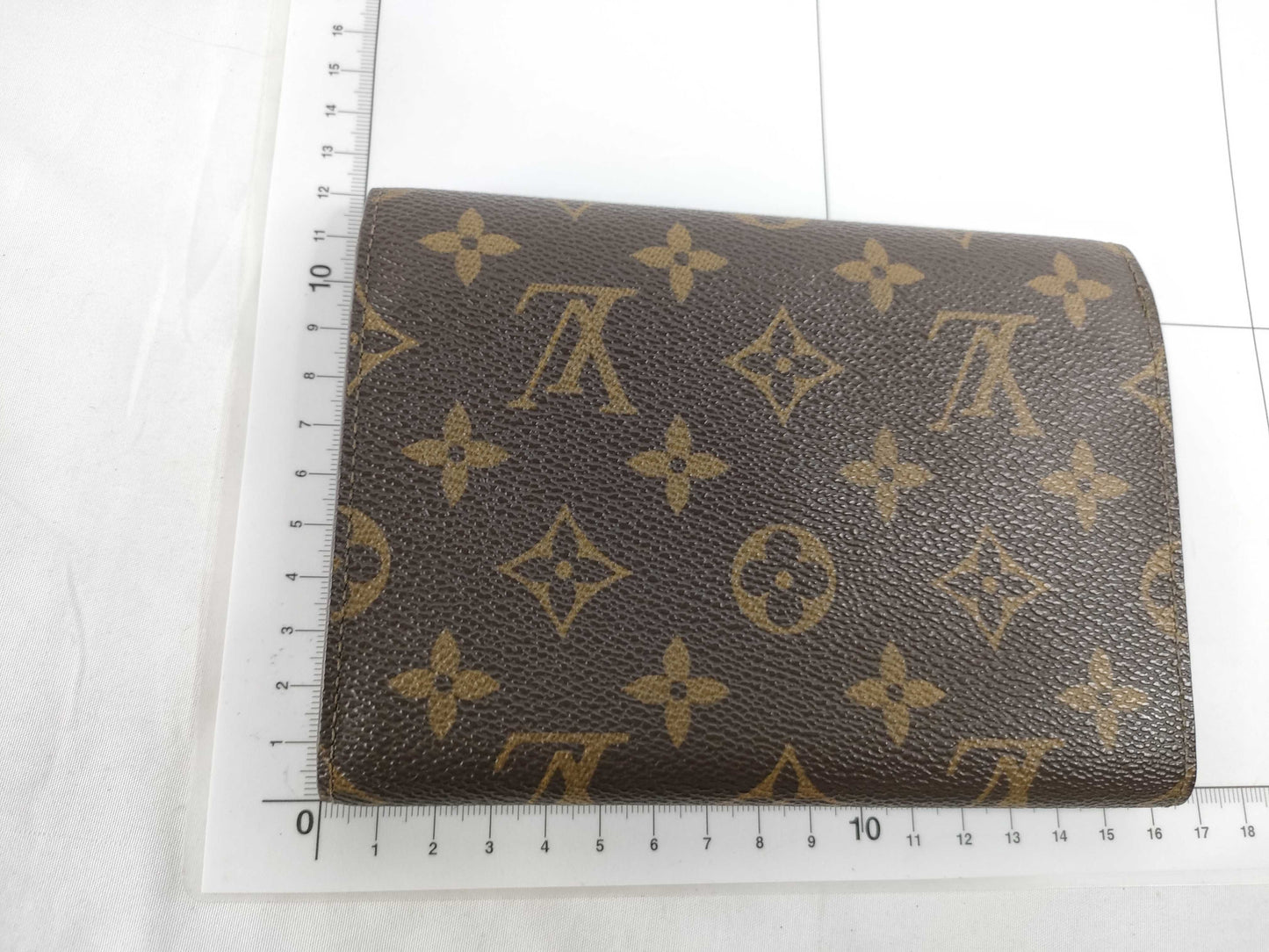 LOUIS VUITTON M61202 Monogram LV Monogram Porte Tresor Etui Papier M61202 MI0888 Wallet