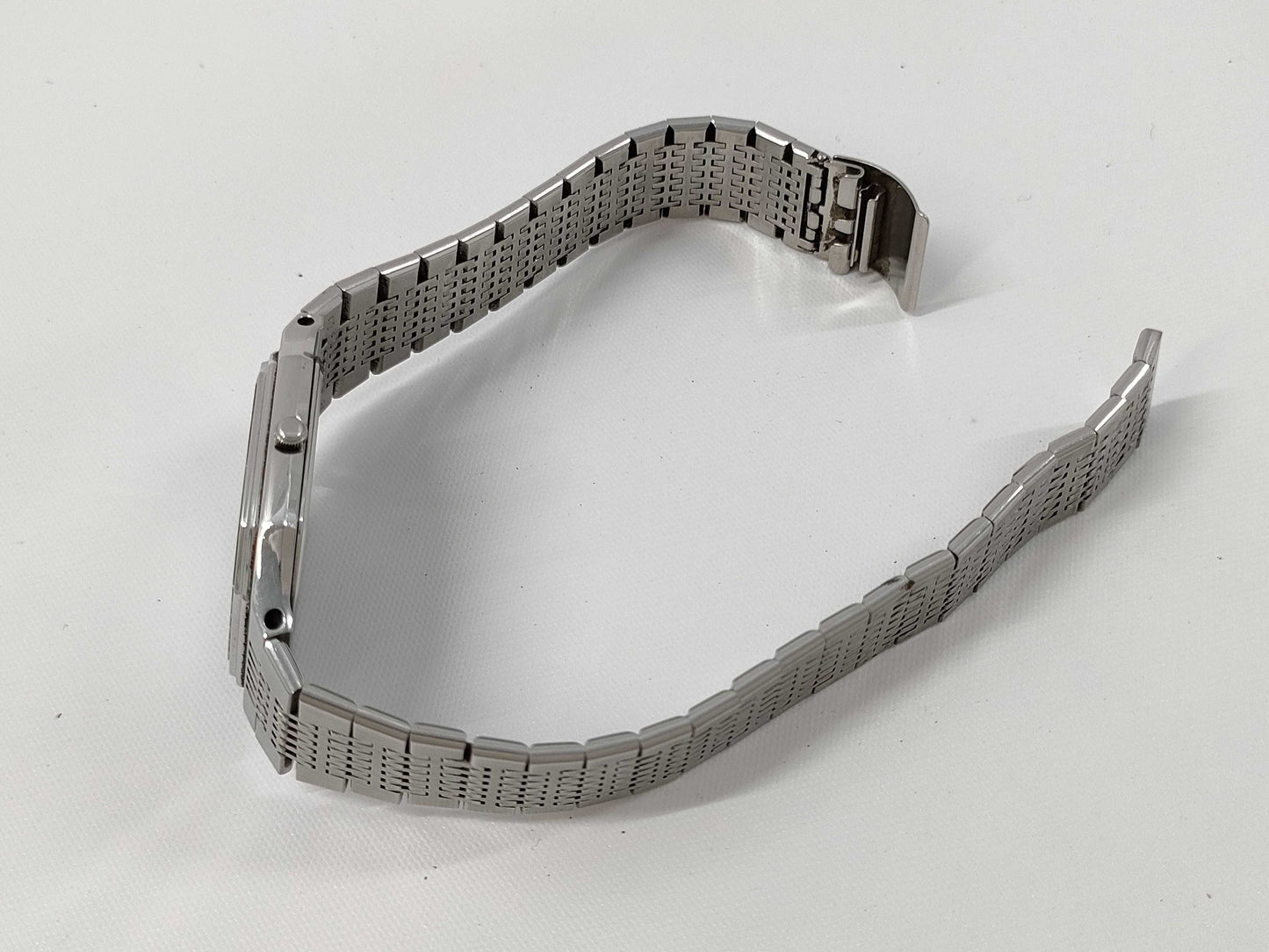 SEIKO 6030-5080 040007 QZ Men's Watch, Not Working, No Operational Guarantee