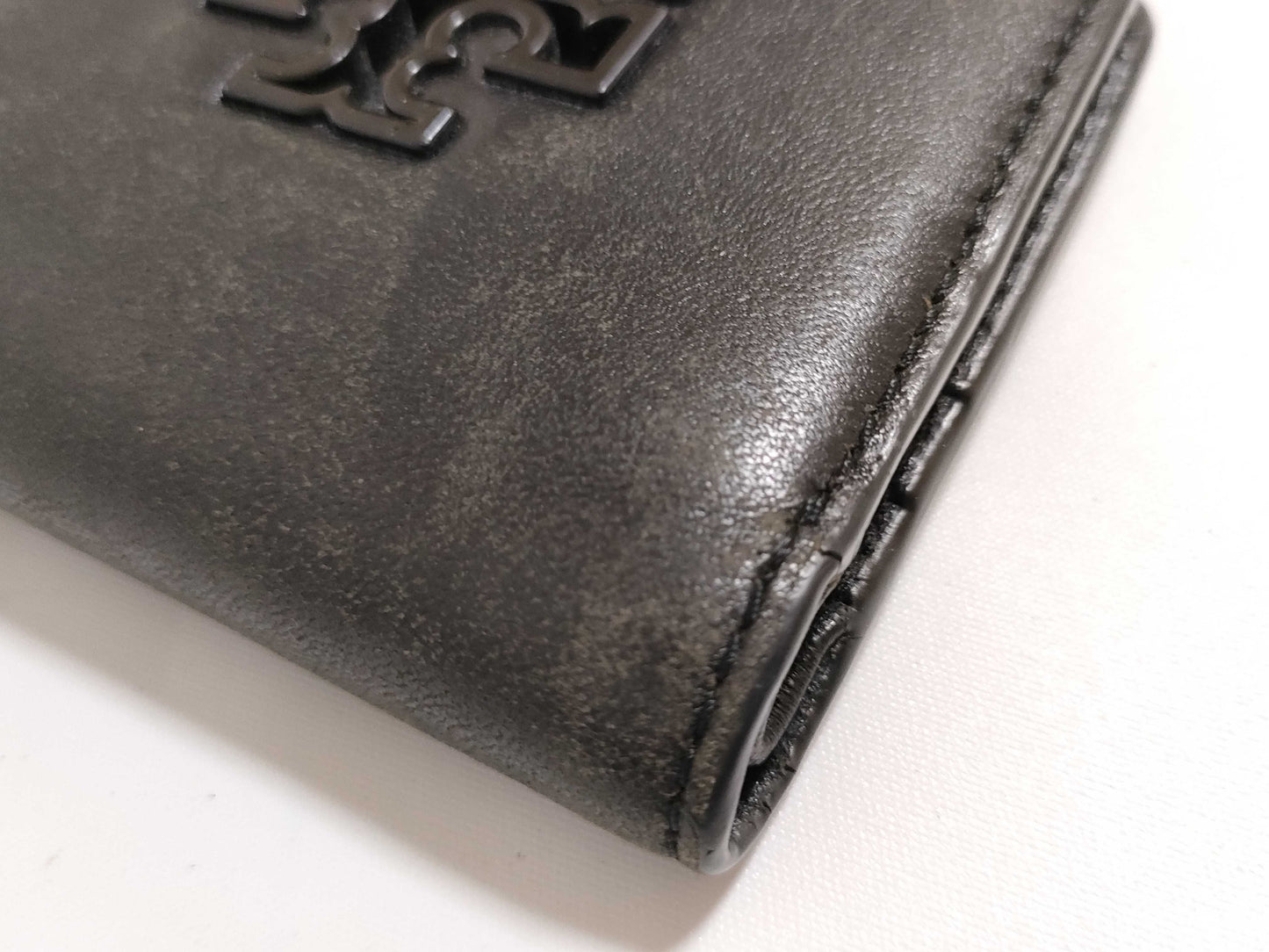 Tory Burch Logo Leather Bifold Wallet Black