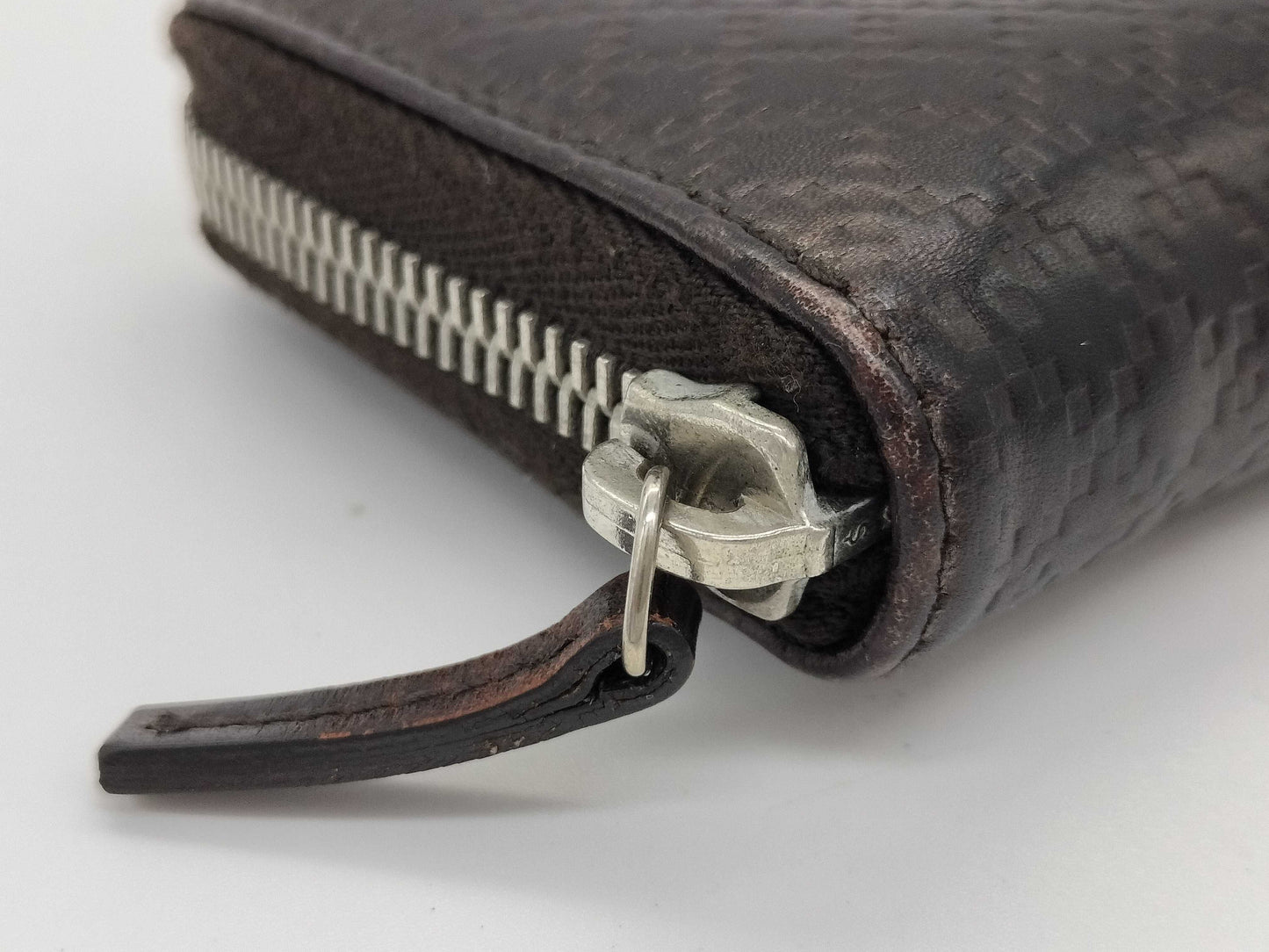 GUCCI GG Leather Zip-Around Coin Case 250465/203887 Brown