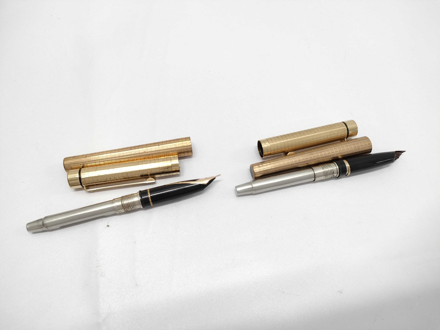 Sheaffer 585 Fountain Pen, 2-Piece Set, Pens & Fountain Pens