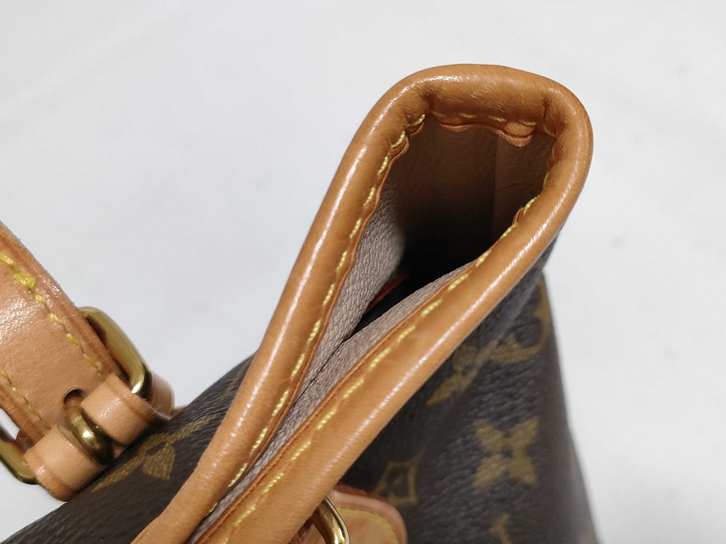 LOUIS VUITTON Monogram LV Monogram Bucket PM M42238 DK4088 Handbag