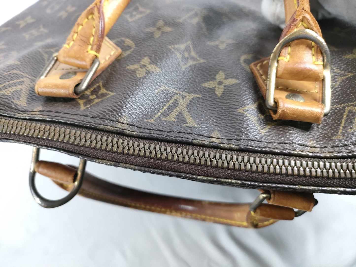 LOUIS VUITTON M53151 Monogram LV Monogram Alma PM M53151 VI1924 Handbag