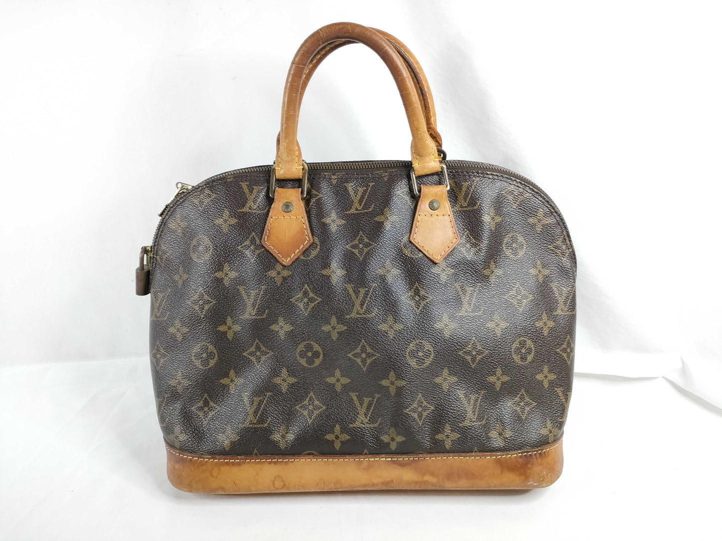 LOUIS VUITTON M53151 Monogram LV Monogram Alma PM M53151 VI1924 Handbag