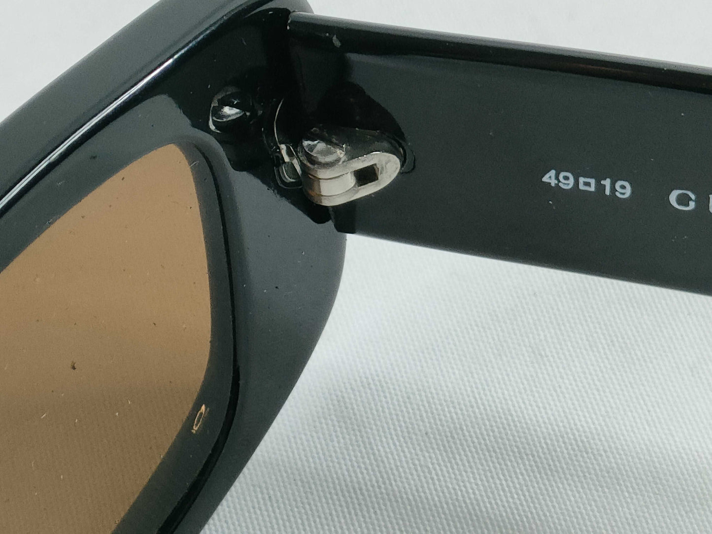 GUCCI Soho Resin Sunglasses GG2409 Brown