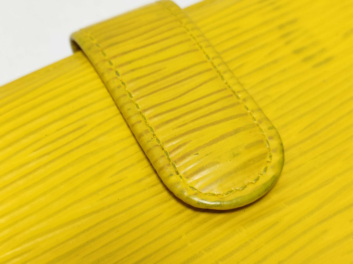 LOUIS VUITTON Epi LV Epi Continental Viennois M63259 MI1918 Wallet
