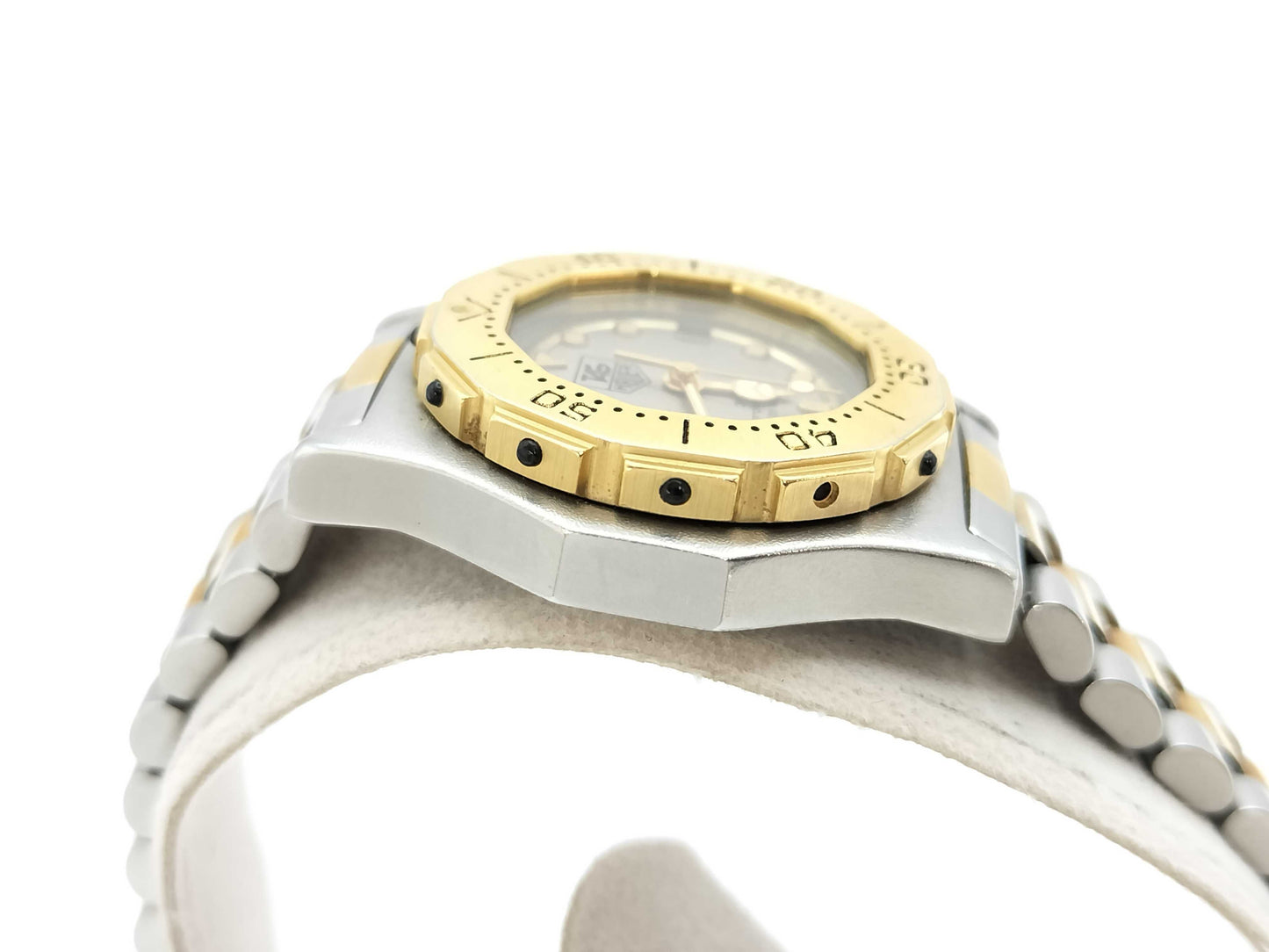 TAG Heuer 934.208 355/3 Quartz Silver Dial Women's Watch