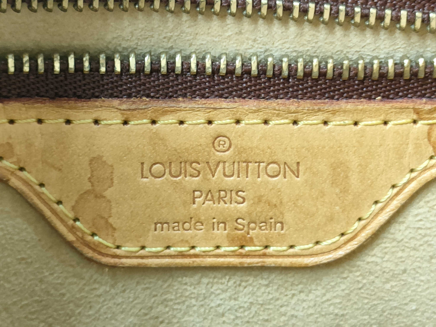 LOUIS VUITTON M51145 Monogram LV Monogram Looping GM M51145 LM0011 Shoulder Bag