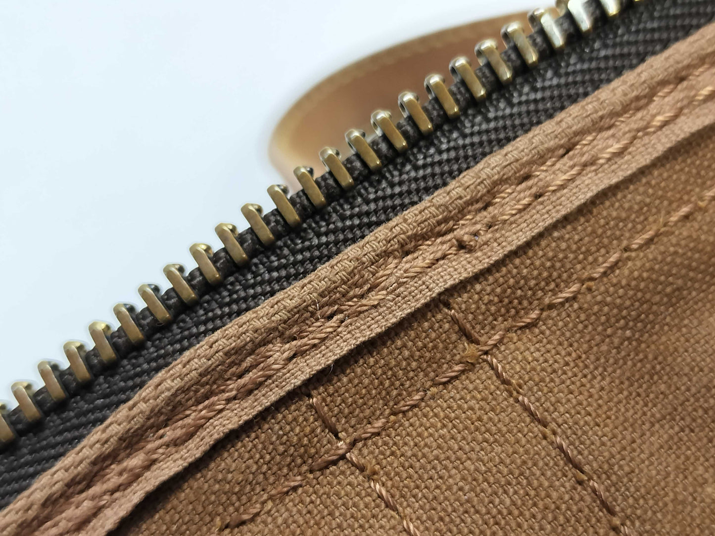 LOUIS VUITTON Monogram LV Monogram Sax Souple 35 M41626 Boston Bag with unclear serial number