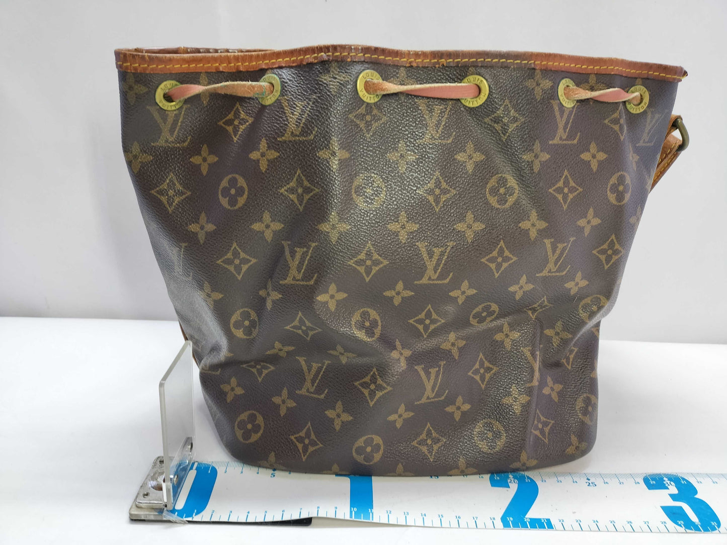 LOUIS VUITTON Monogram LV Monogram Petit Noe M42226 AR0940 Shoulder Bag