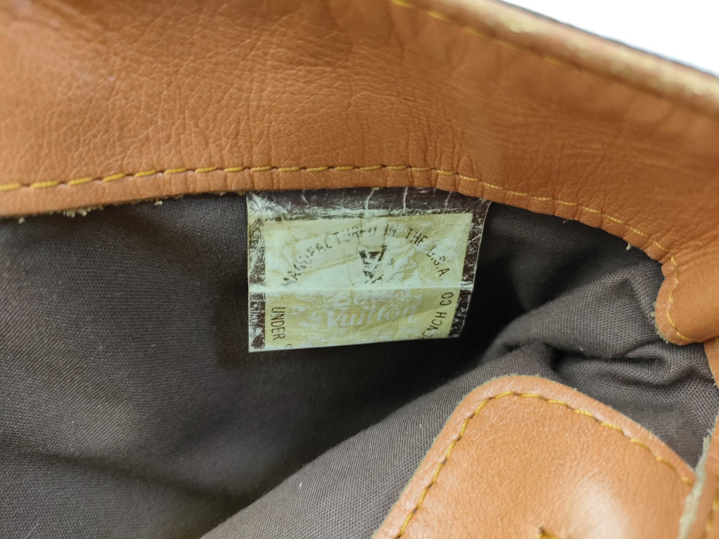 LOUIS VUITTON Monogram LV Monogram Bucket PM Tote Bag, USA Limited Edition T42238, Serial Number Unknown