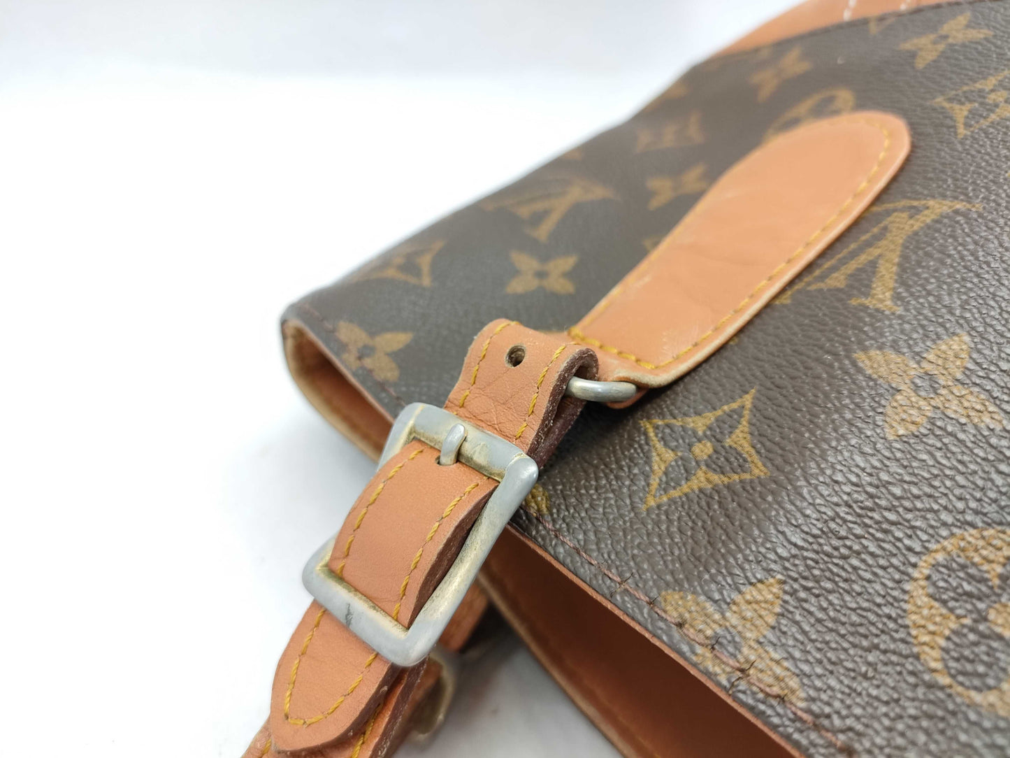 LOUIS VUITTON Monogram LV Monogram Bucket PM Tote Bag, USA Limited Edition T42238, Serial Number Unknown