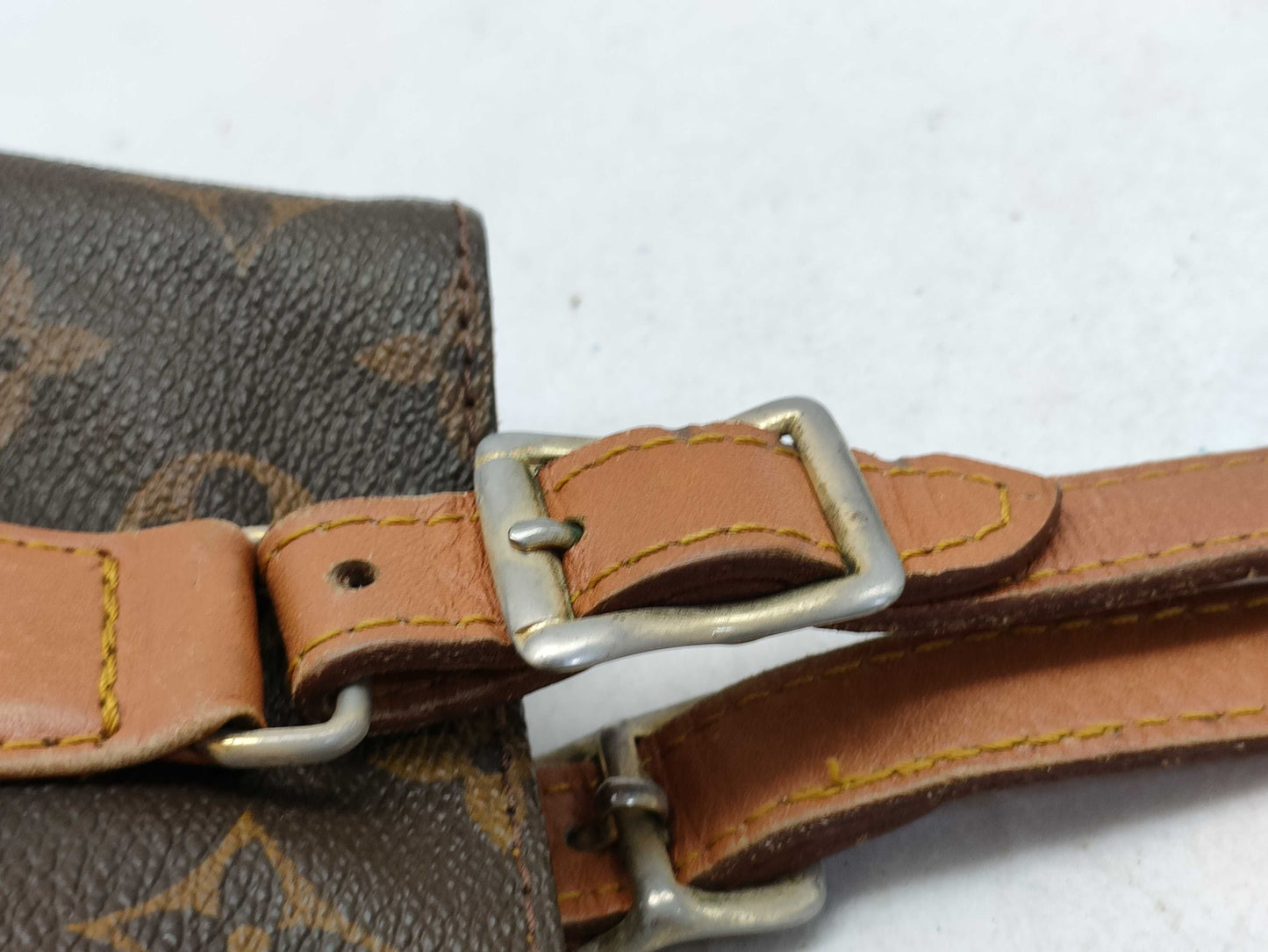 LOUIS VUITTON Monogram LV Monogram Bucket PM Tote Bag, USA Limited Edition T42238, Serial Number Unknown