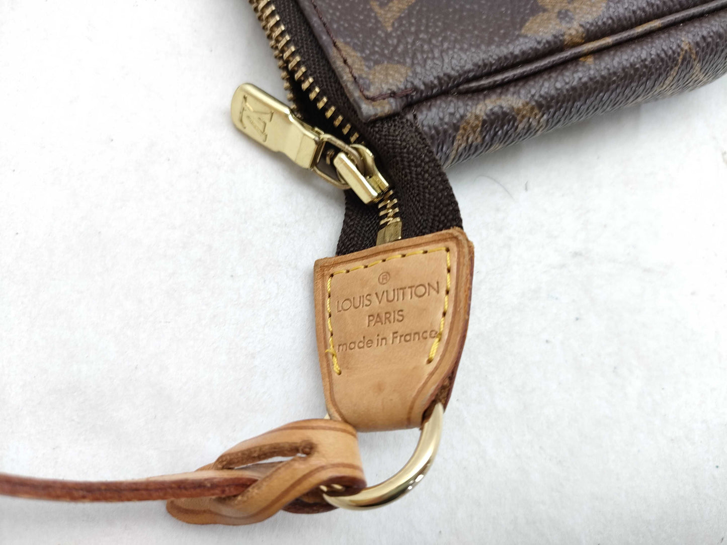 LOUIS VUITTON Monogram LV Monogram Pochette Accessoires M51980 VI0052 Pouch