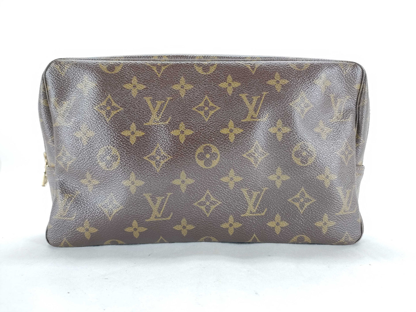 LOUIS VUITTON M47522 Monogram LV Monogram True Towel 28 M47522 842 Pouch