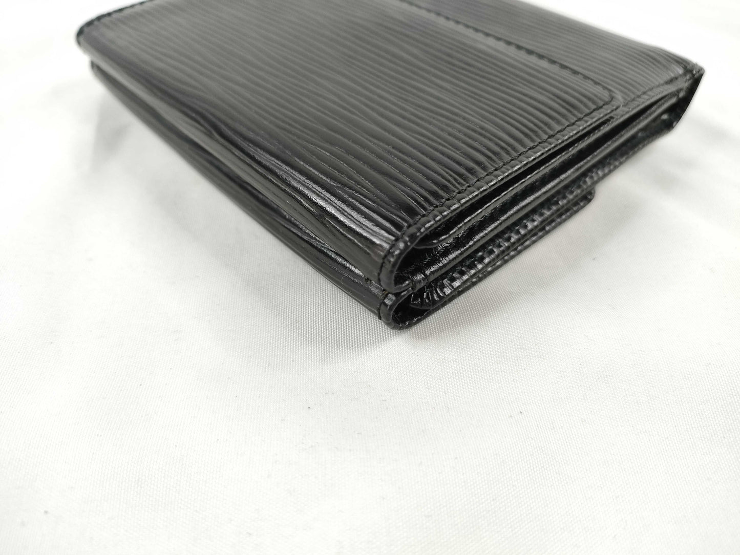 LOUIS VUITTON M63482 Epi Leather LV Epi Porte Monnaie Bi-fold Carte Credit M63482 SP0944 Wallet