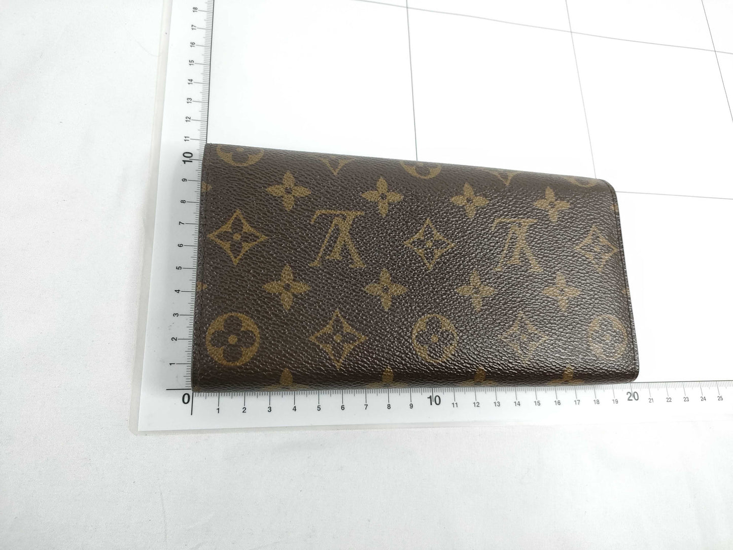 LOUIS VUITTON M61726 Monogram LV Monogram Pochette Porte Monnaie Credit M61726 MB0015 Wallet