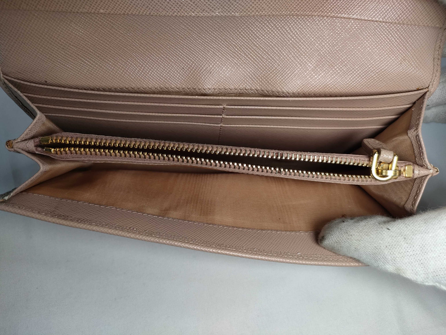 PRADA Saffiano Metal Bifold Long Wallet 1M1132 Pink Beige Wallet
