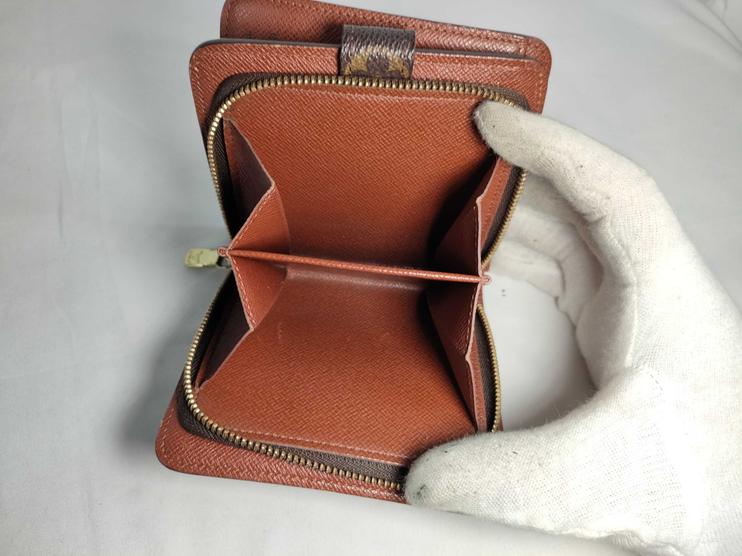 LOUIS VUITTON M61667 Monogram LV Monogram Compact Zip Wallet M61667 MI1010