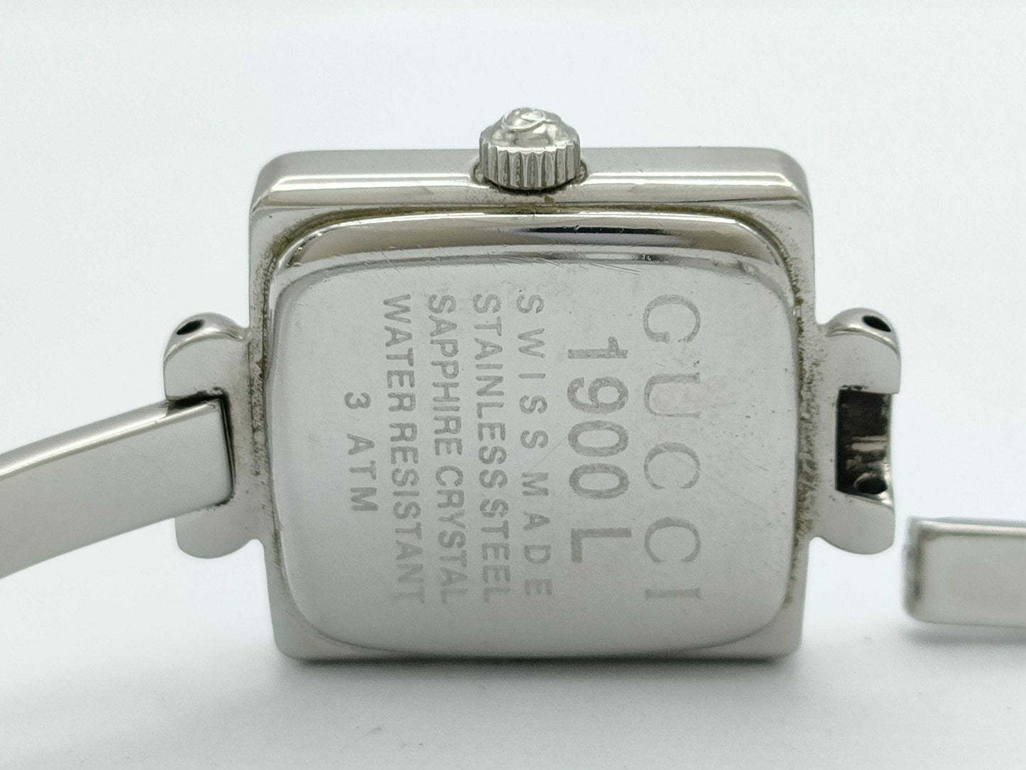 GUCCI Bangle Watch 1900L 0106390 Quartz Silver Dial Non-Working/No Operational Guarantee Women's Watch
