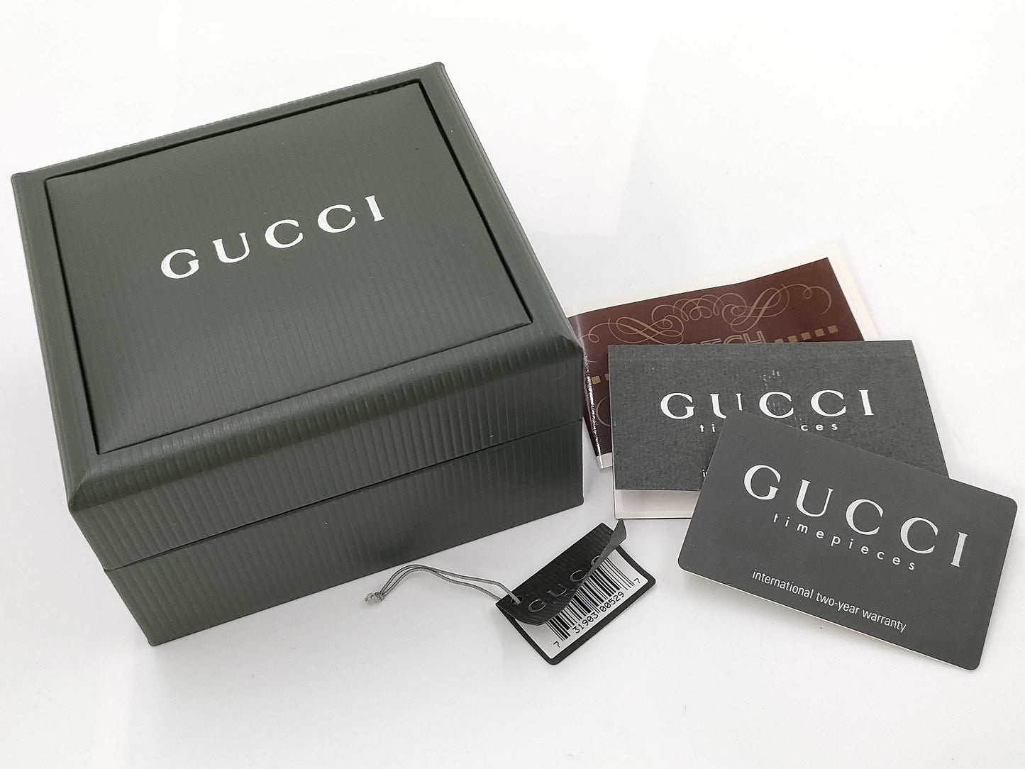 GUCCI Bangle Watch 1900L 0106390 Quartz Silver Dial Non-Working/No Operational Guarantee Women's Watch