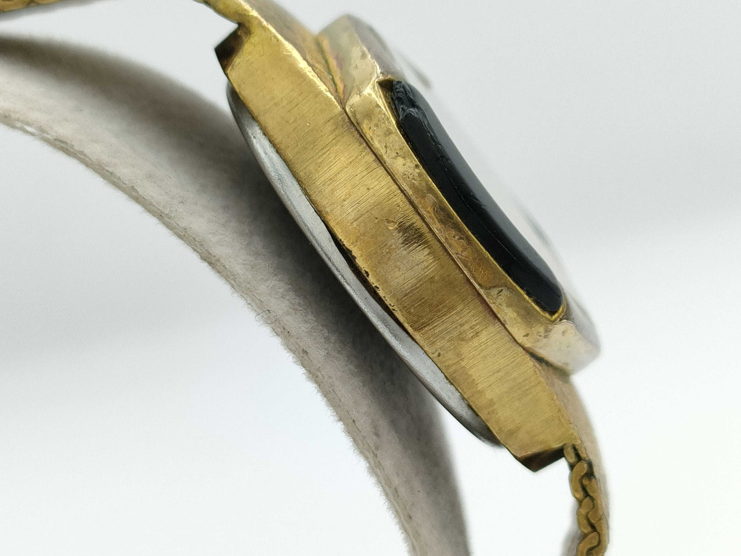RADO 305 32012 Manual Winding Gold Dial Women's Watch