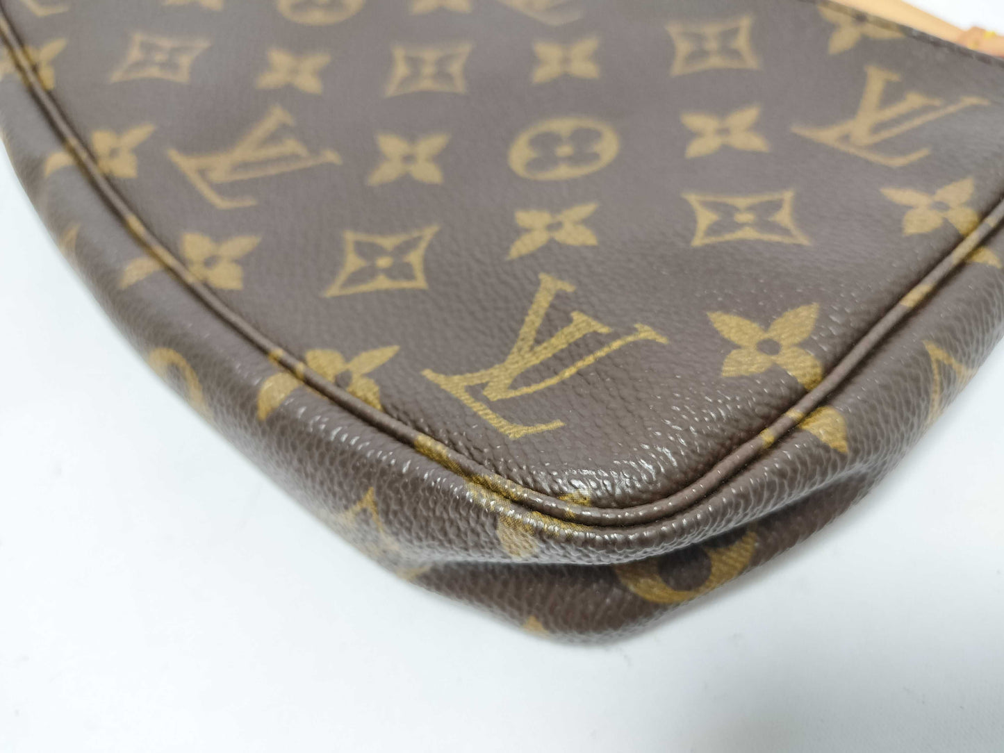LOUIS VUITTON M51980 Monogram LV Monogram Pochette Accessoires M51980 VI1000 Pouch