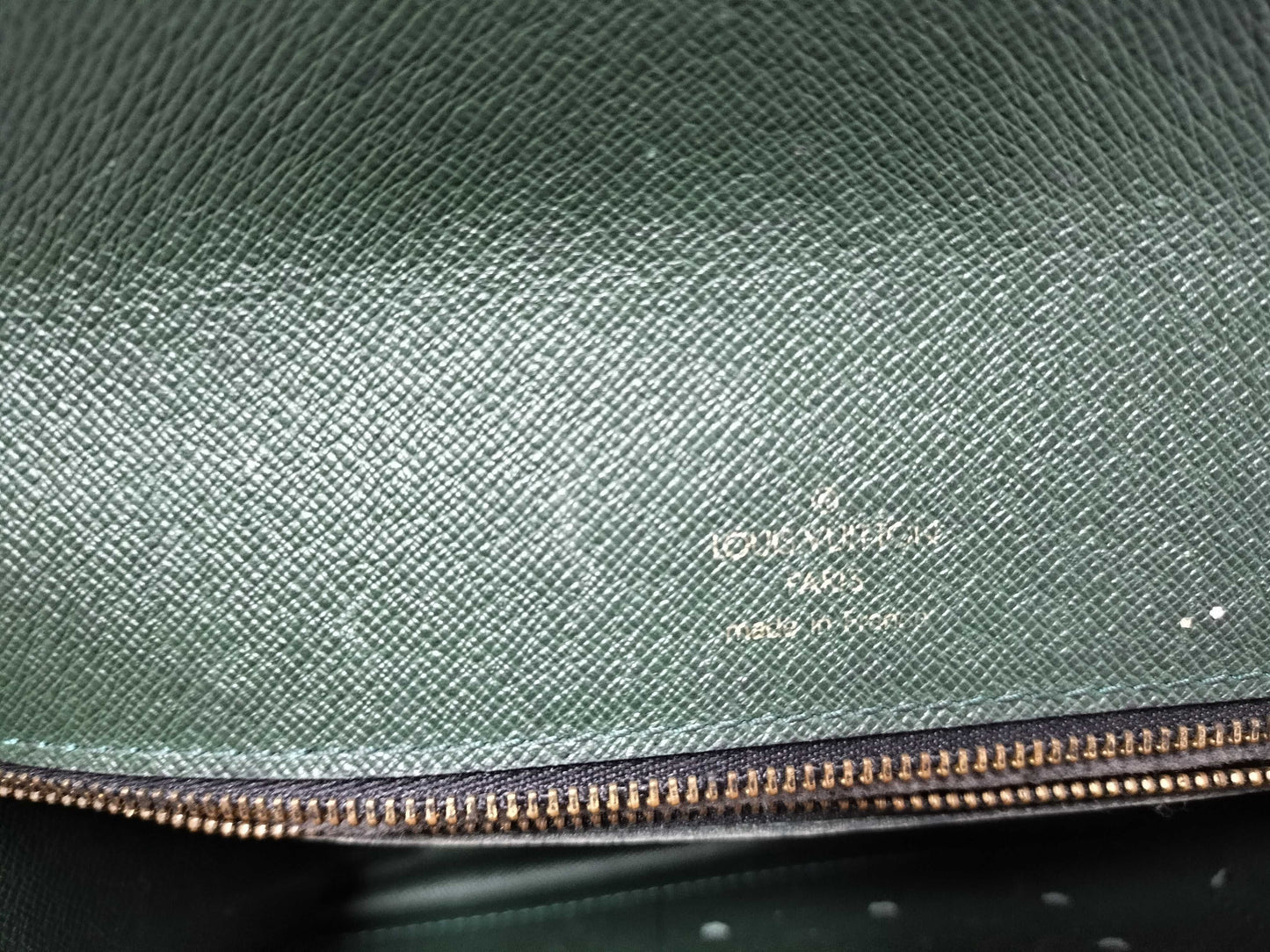LOUIS VUITTON M30194 Taiga LV Taiga Pochette Clado M30194 Second Bag