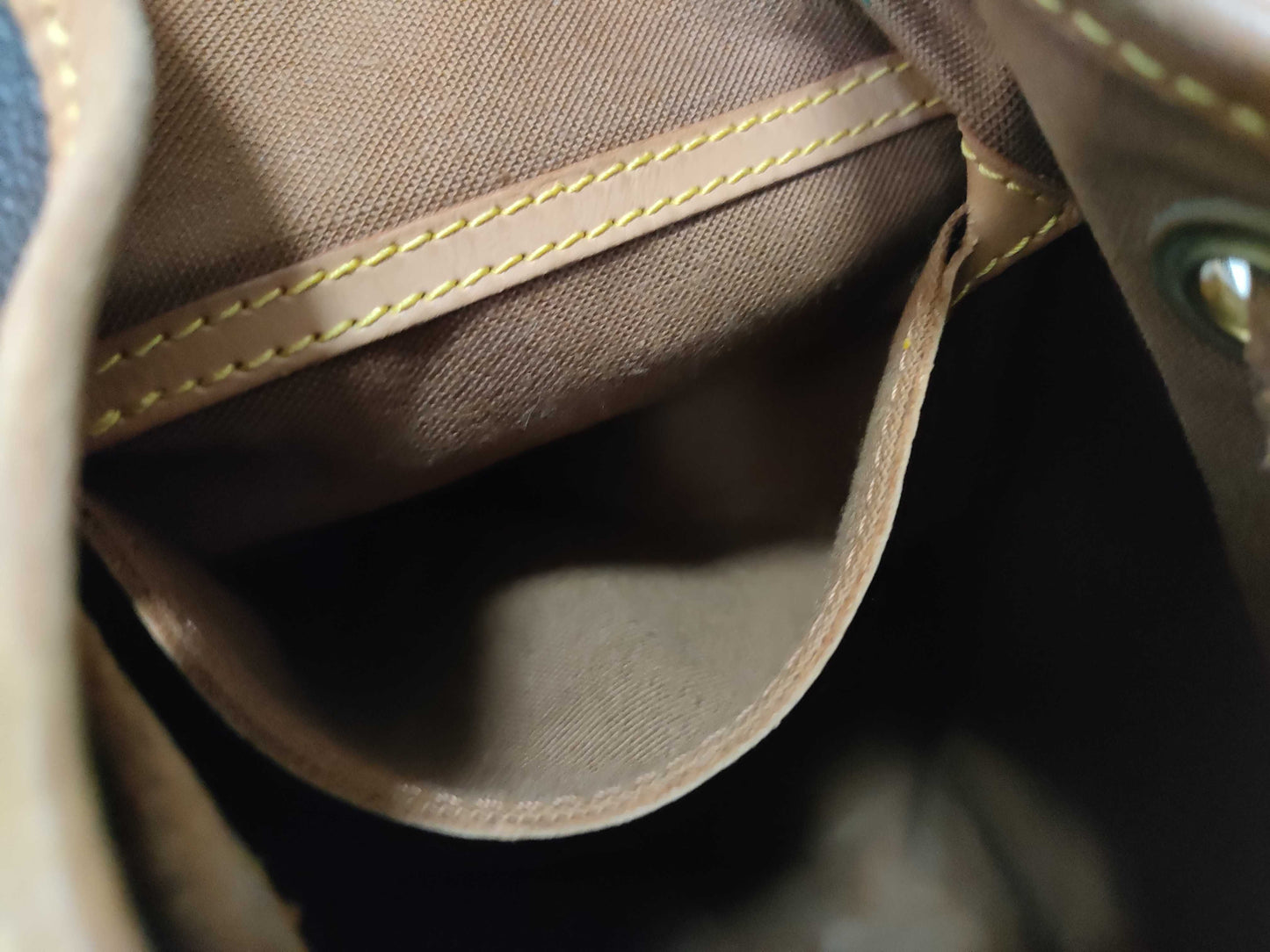 LOUIS VUITTON M51136 Monogram LV Monogram Montsouris MM M51136 SP0977 Backpack
