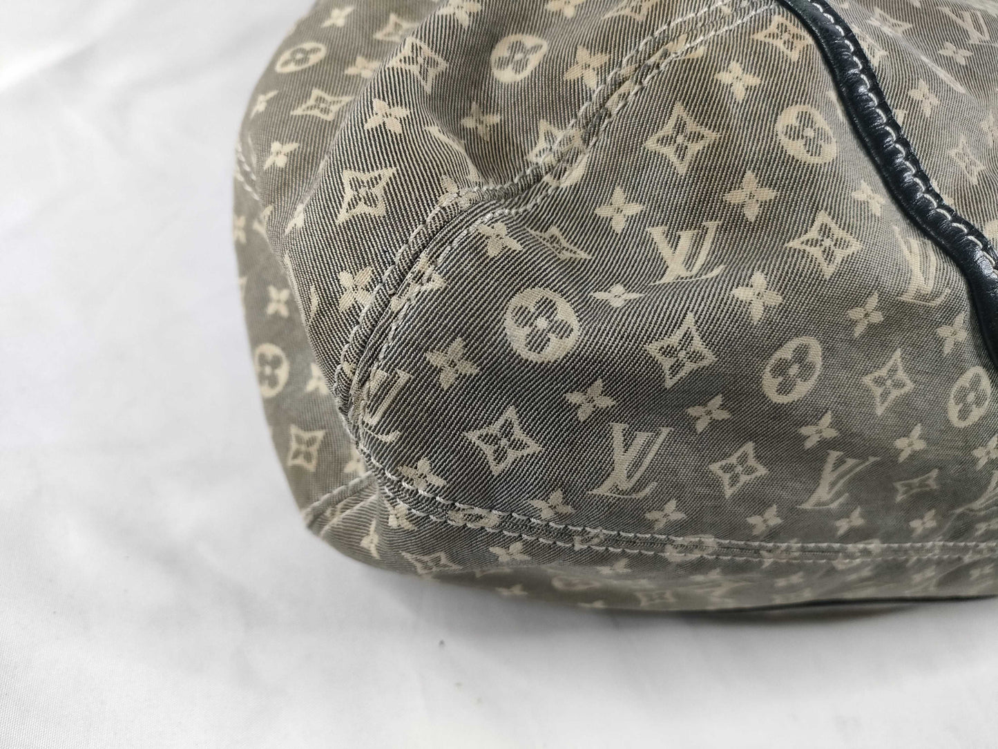 LOUIS VUITTON M56697 Monogram Idylle LV Monogram Idylle Elegy M56697 Tote Bag with unclear serial number