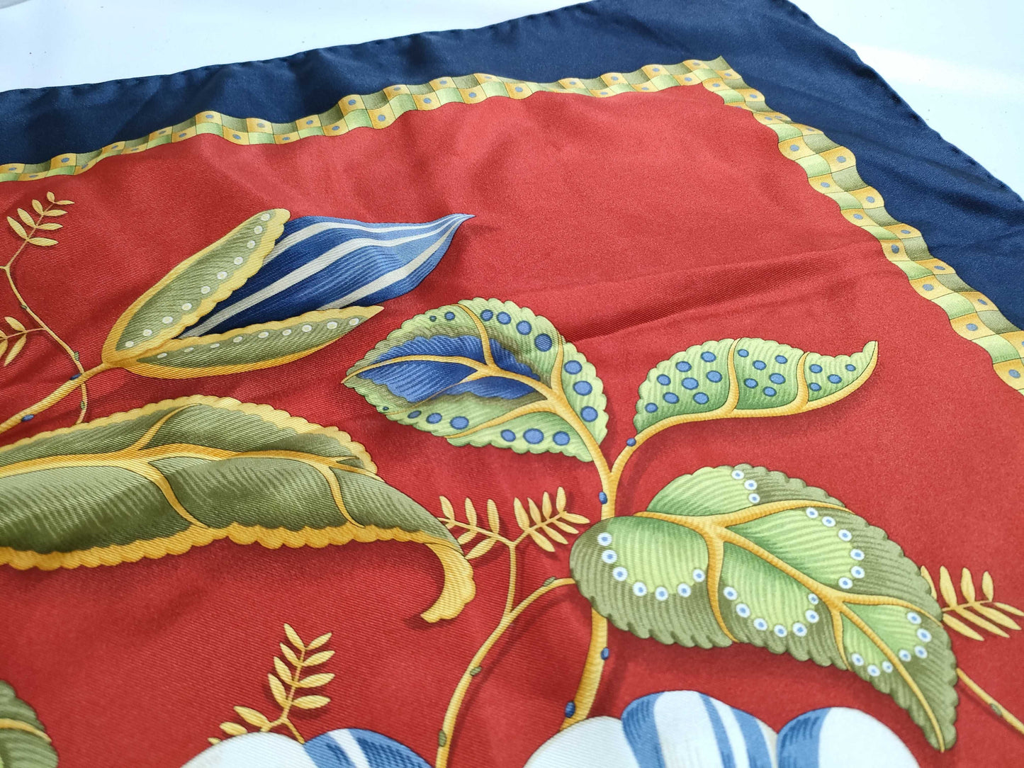 Salvatore Ferragamo Silk Scarf Red x Multicolor Scarf