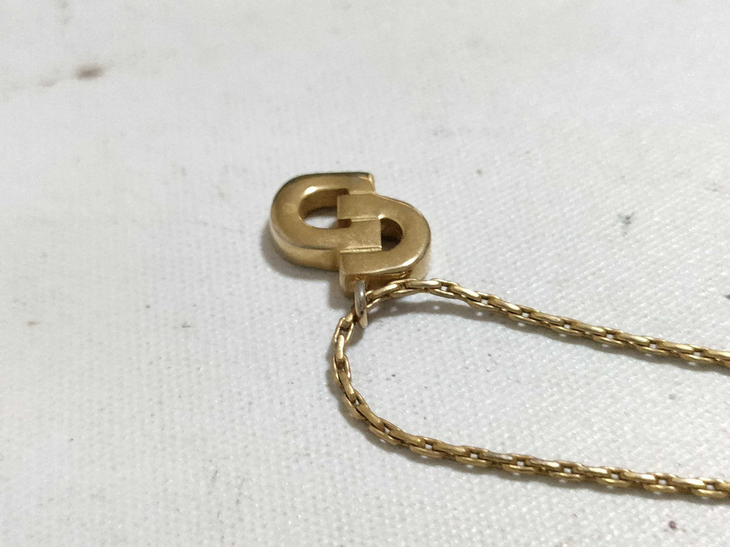 Dior Christian Dior CD logo necklace GP gold necklace