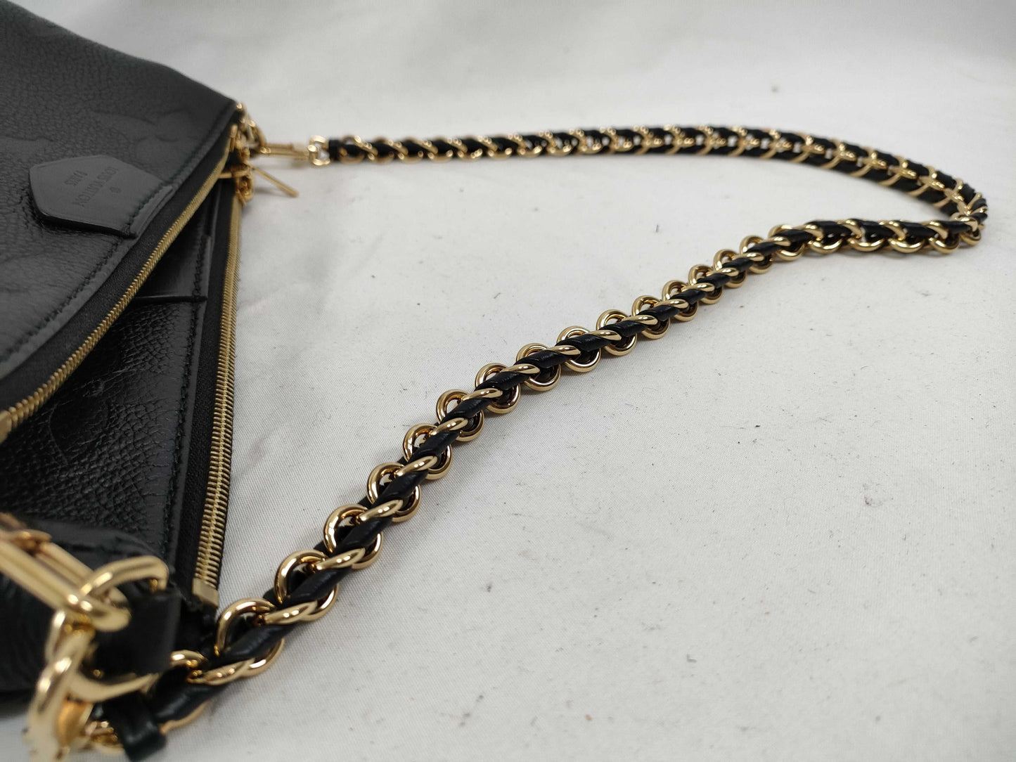 LOUIS VUITTON Monogram Empreinte Empreinte Multi-Pochette Accessoires M80399 Shoulder Bag