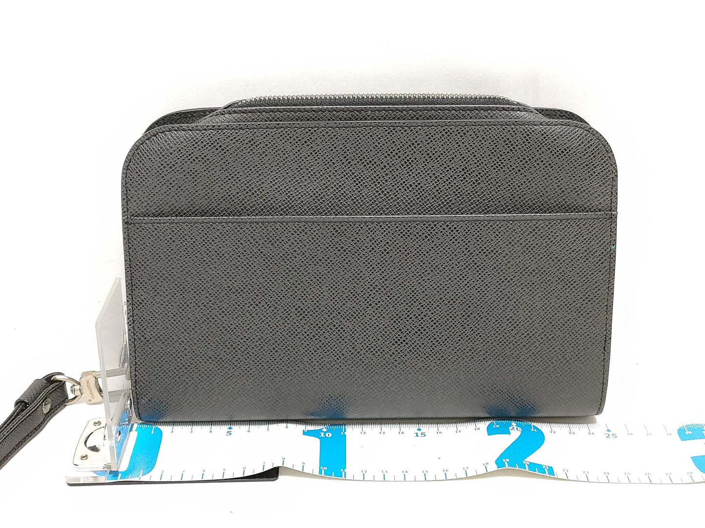 LOUIS VUITTON Taiga Louis Vuitton Taiga Baikal Ardoise Clutch Bag Second Bag Second Bag
