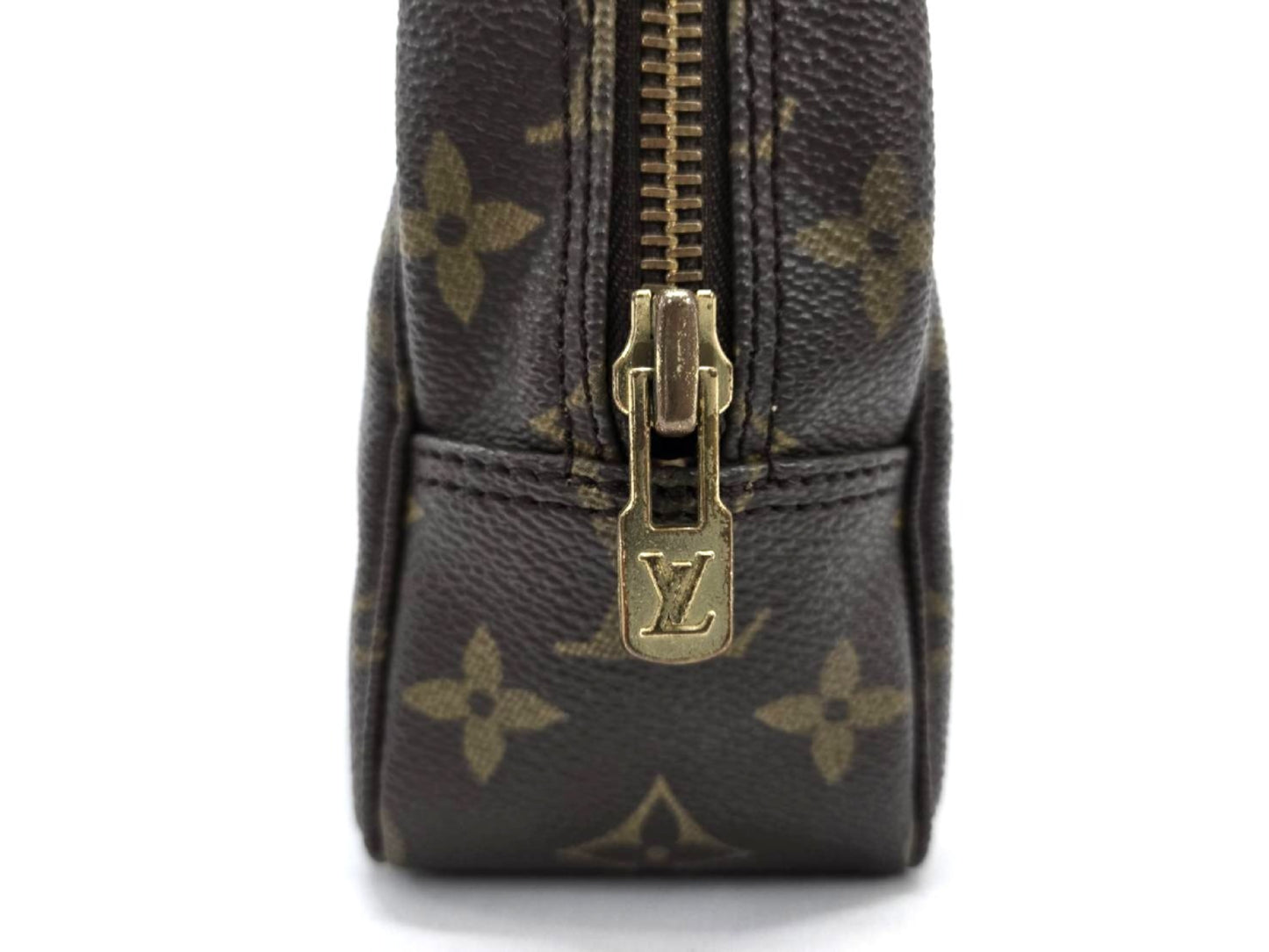 LOUIS VUITTON Monogram True Toilet 23 M47524 Pouch