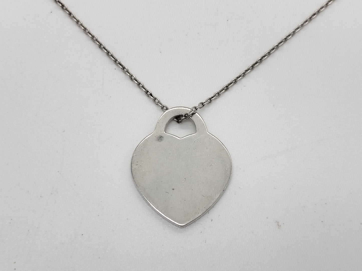 Tiffany & Co. Return to Tiffany Tiffany & Co. Return to Tiffany Return to Heart Necklace Necklace