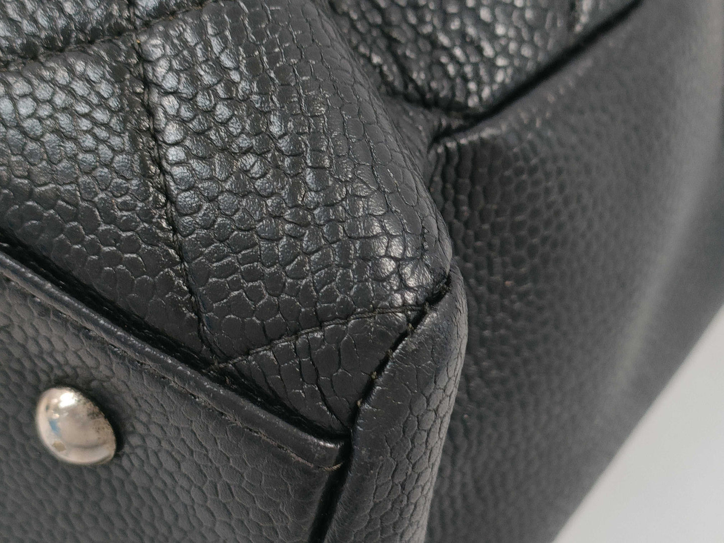 CHANEL Caviar Skin Chain Tote Bag