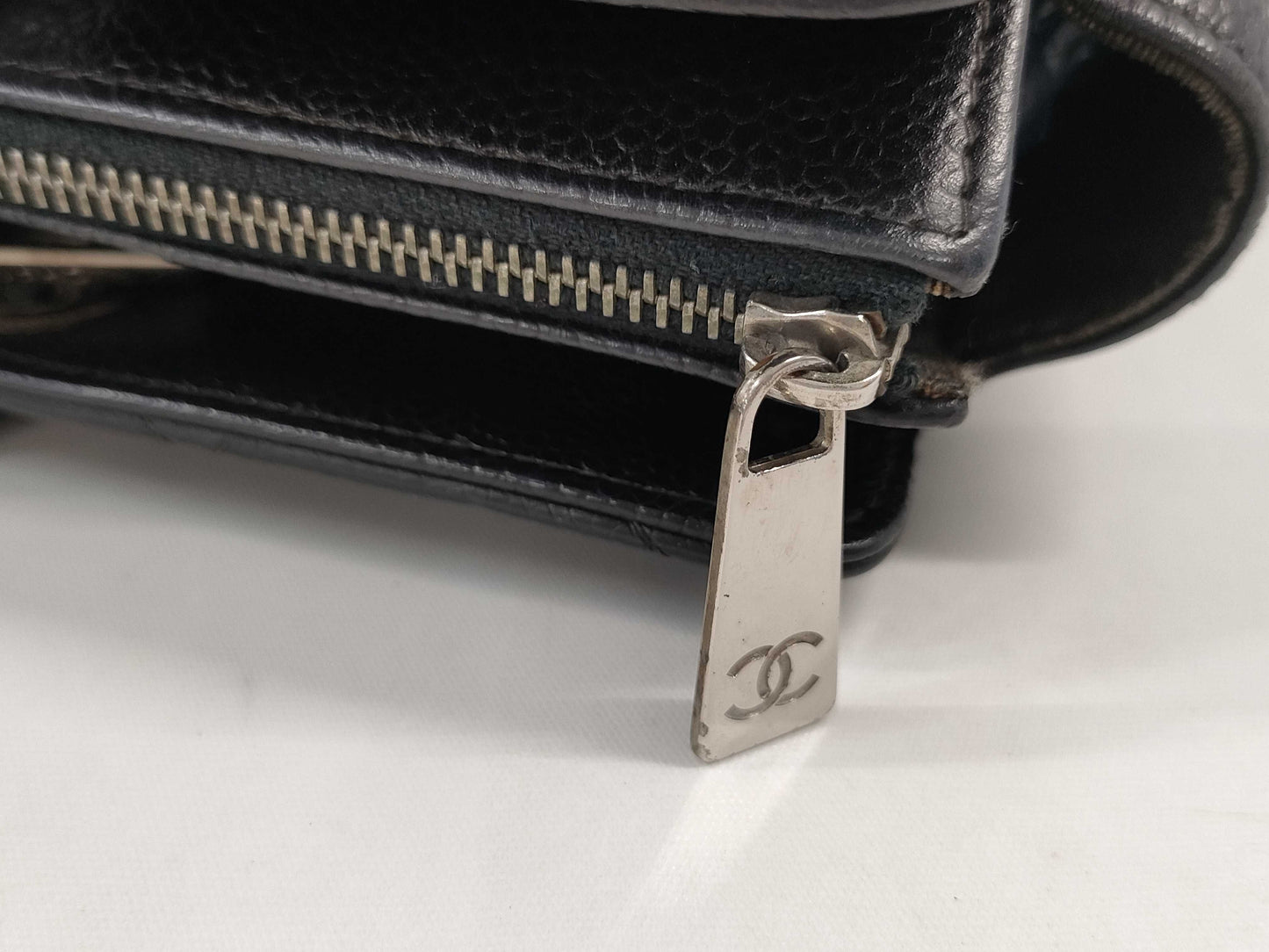 CHANEL Caviar Skin Chain Tote Bag