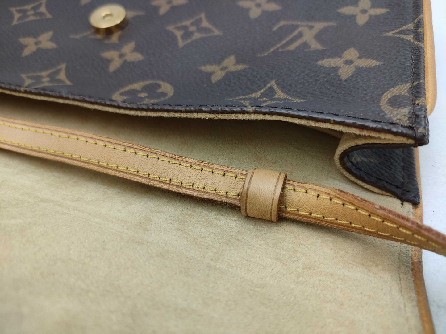 LOUIS VUITTON Monogram LV Monogram Pochette Twin GM M51852 CA0050 Shoulder Bag