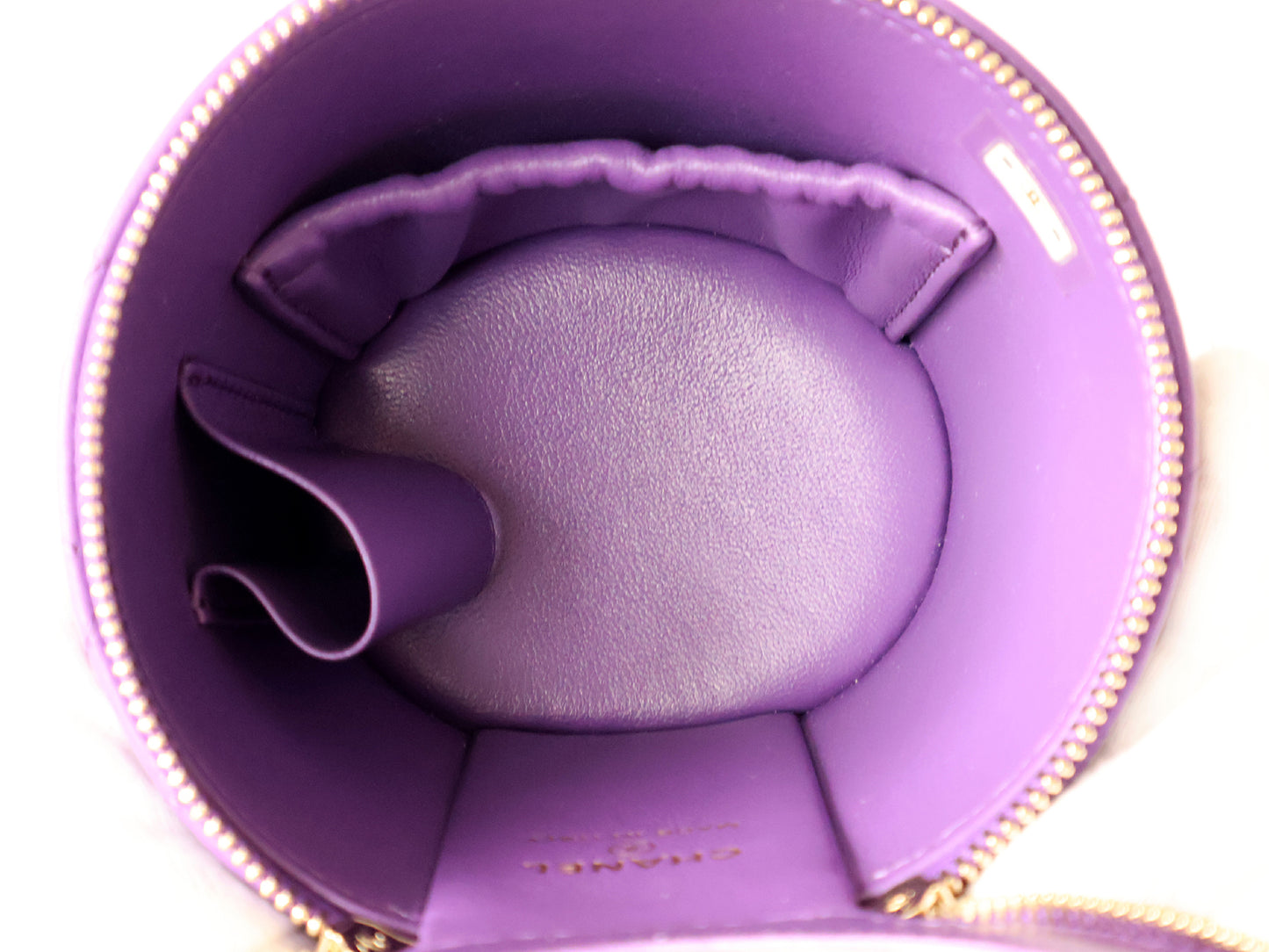 CHANEL Matelasse Lambskin Vanity Bag with Plaque, 2-Way Chain Shoulder Bag, Purple